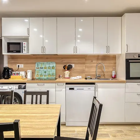 Lejlighed L'esprit Normand Chaleureux Fraichement Renove Proche Chu *